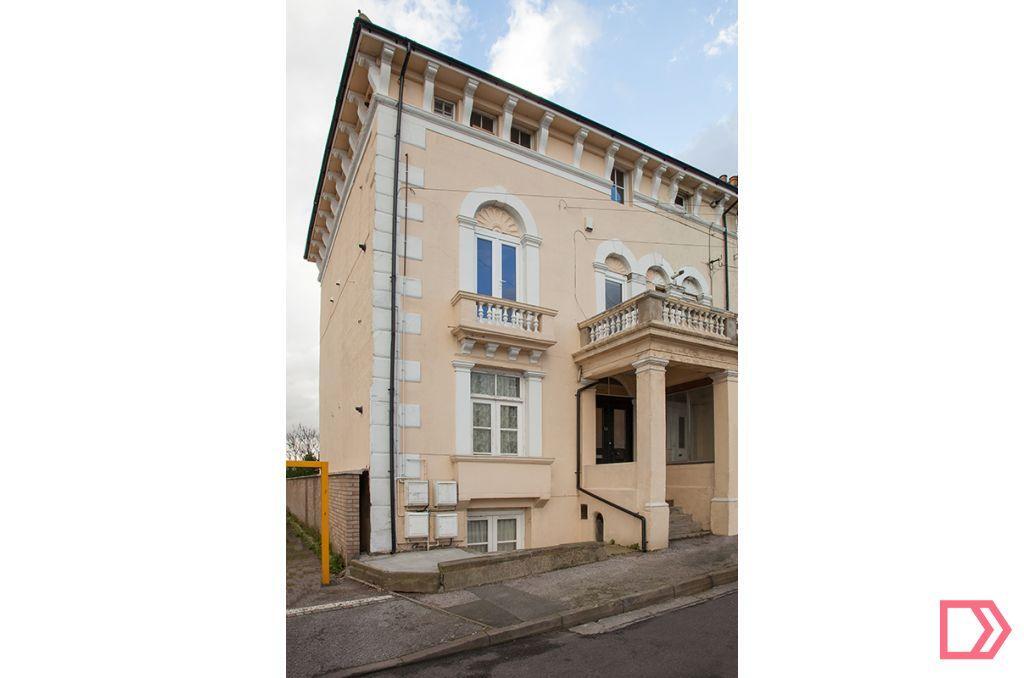 Main image of property: A  Pier Road, Northfleet, Gravesend, Kent, DA11