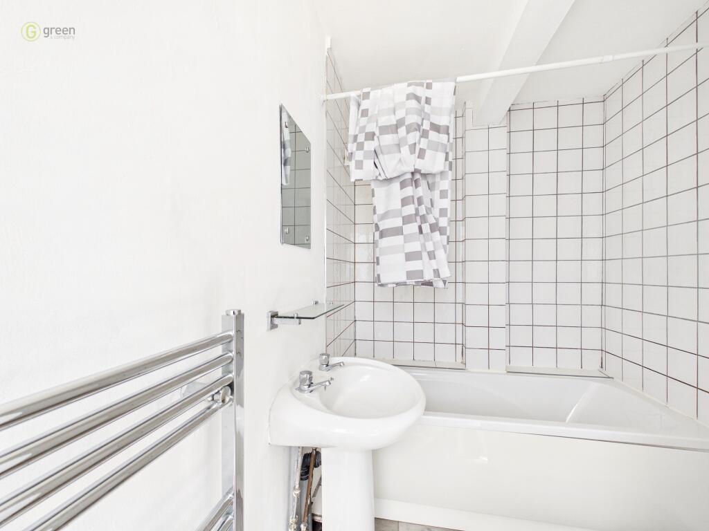 Parkeston Crescent, Kingstanding, Birmingham, B44 - View 5