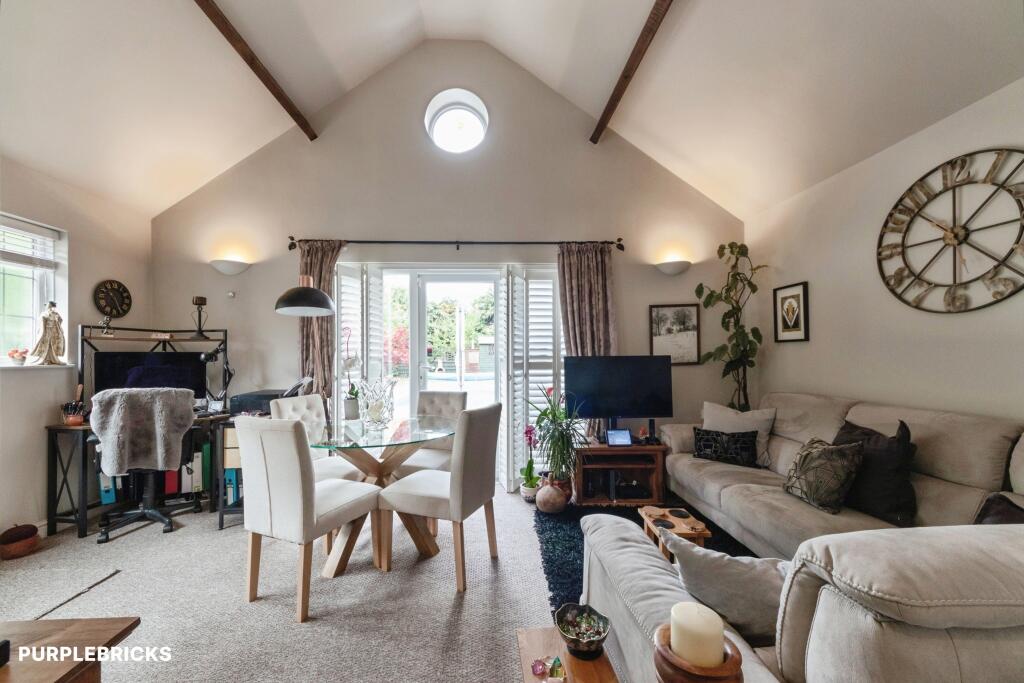69 St. Bernards Road, Solihull, B92 photo 3