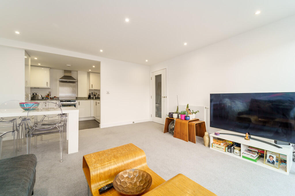 Main image of property: Thames Street, Staines-upon-Thames