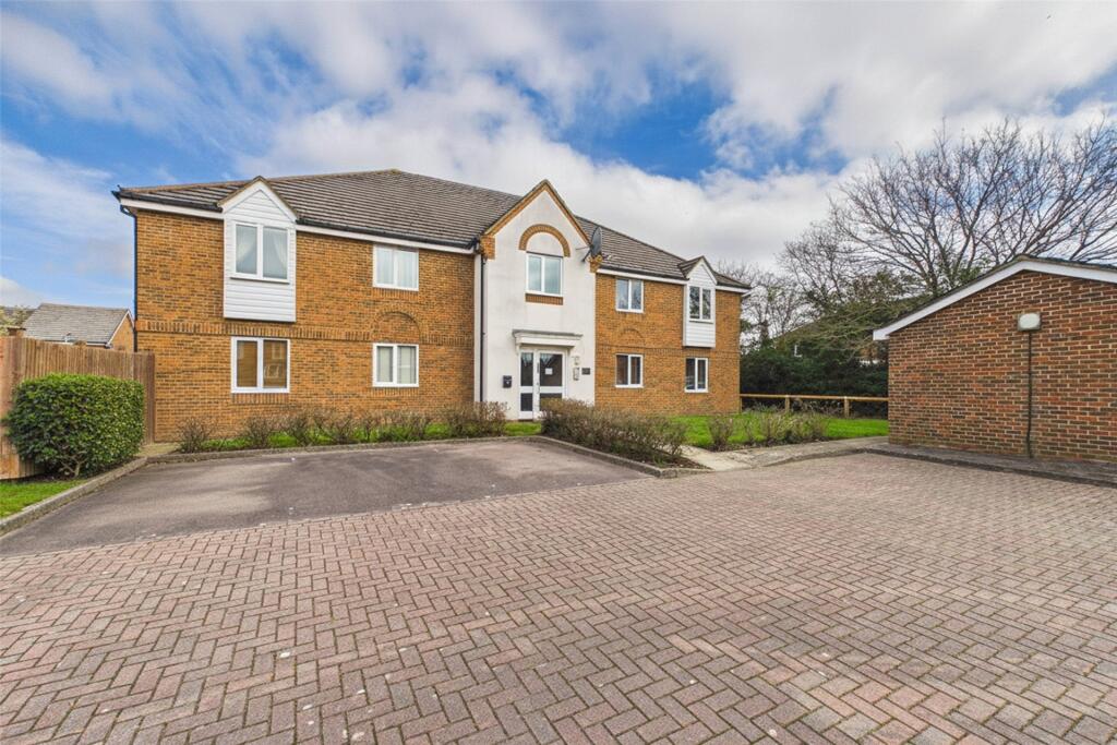 Main image of property: Dunstans Drive, Winnersh, Wokingham, Berkshire, RG41