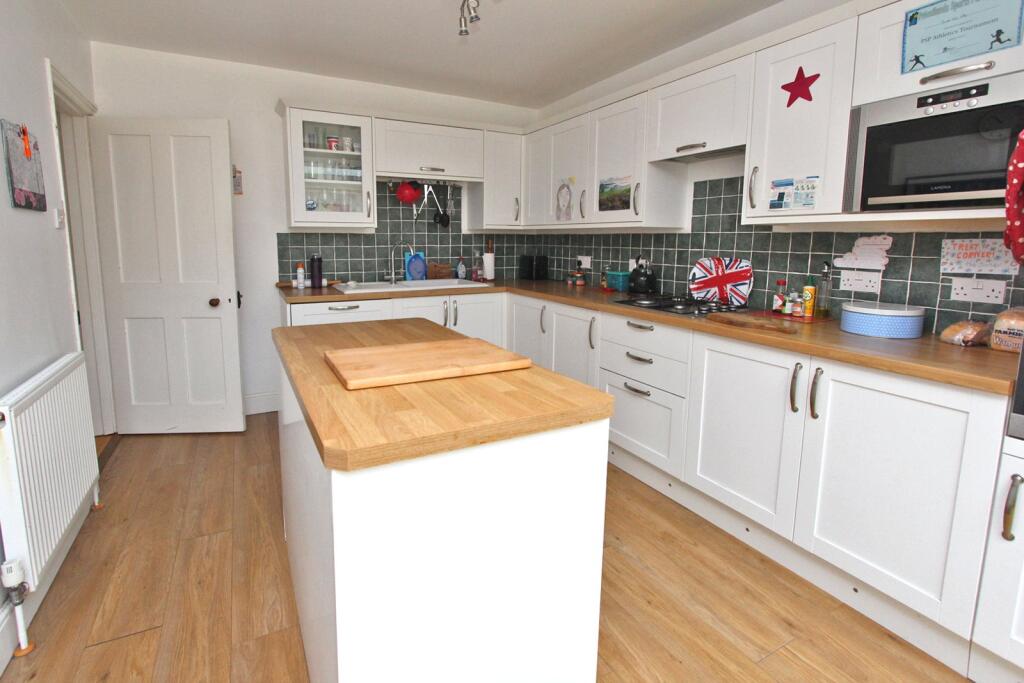 House in Southampton - View 5
