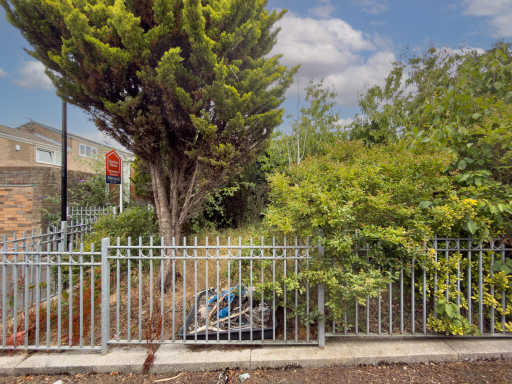 Main image of property: 6 Chessar Avenue, Newcastle upon Tyne, Tyne and Wear NE5 3RE