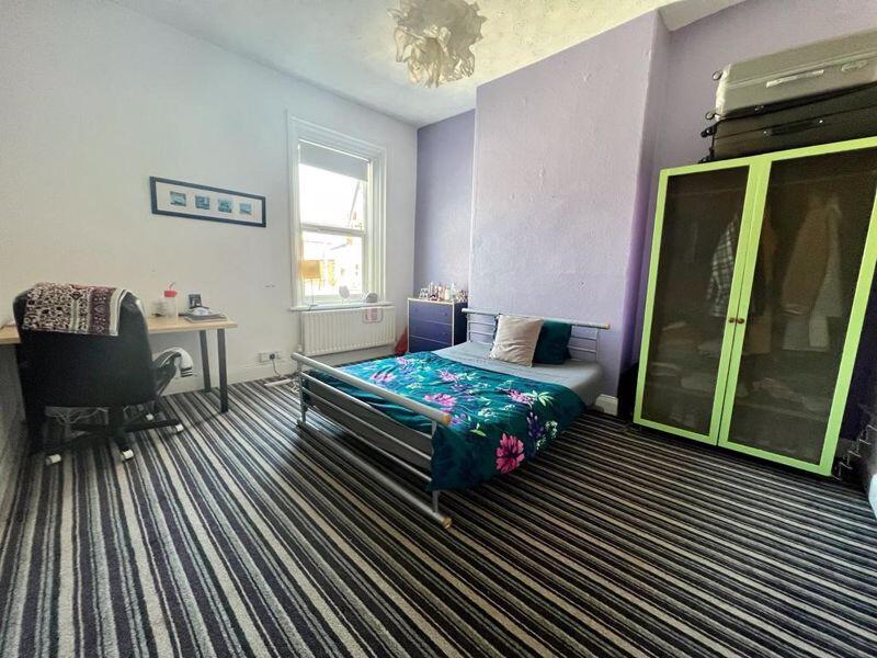 House in Newcastle upon Tyne - View 5