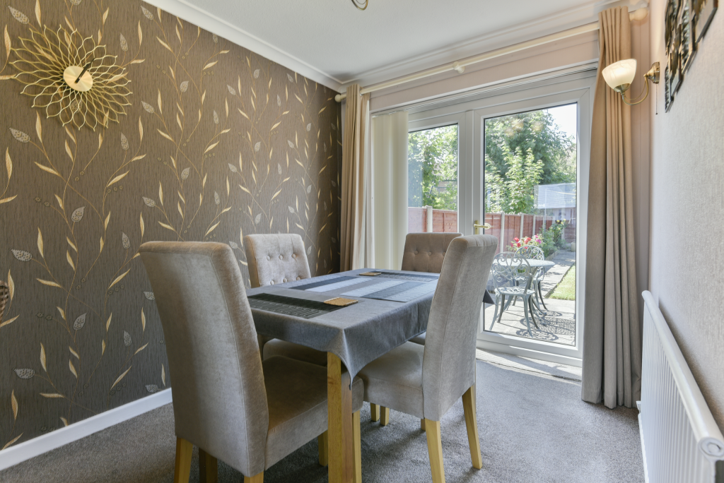Ledge Ley, Cheadle Hulme photo 4
