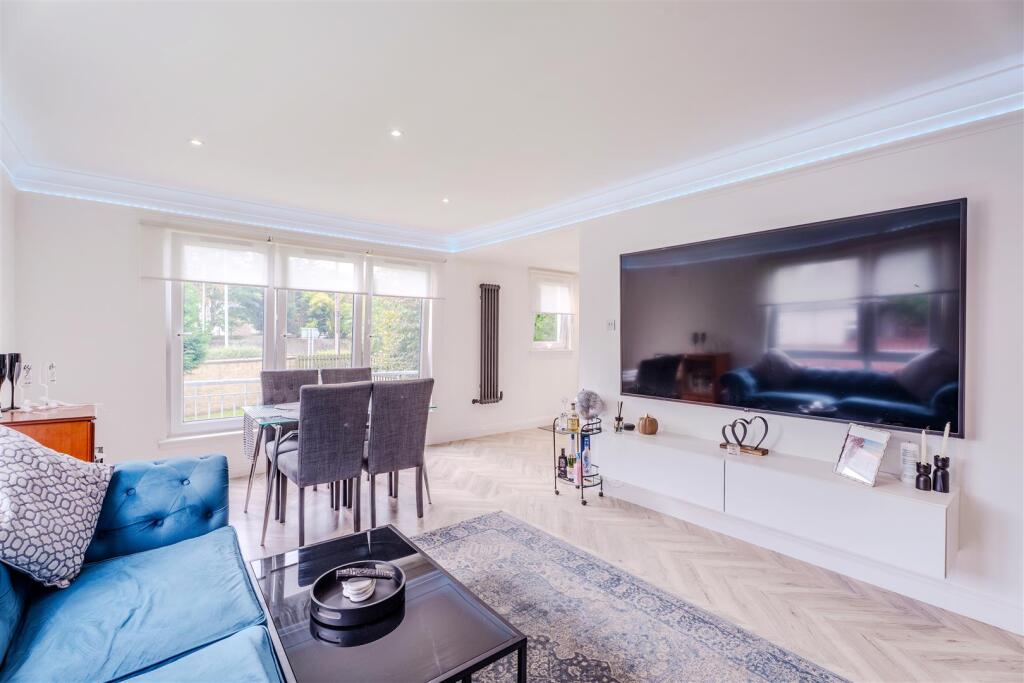 Apartment in Motherwell, North Lanarkshire - More