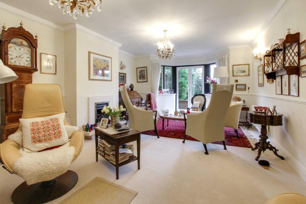 Apartment in Enfield - View 2