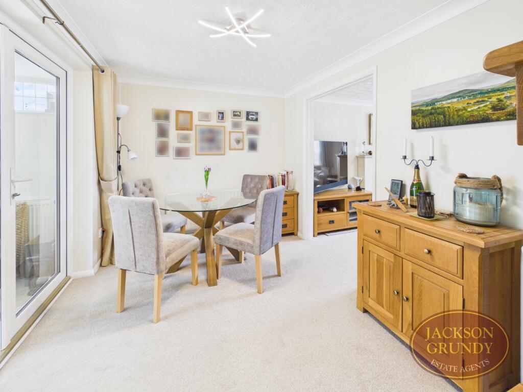 House in Duston, New Duston - View 5