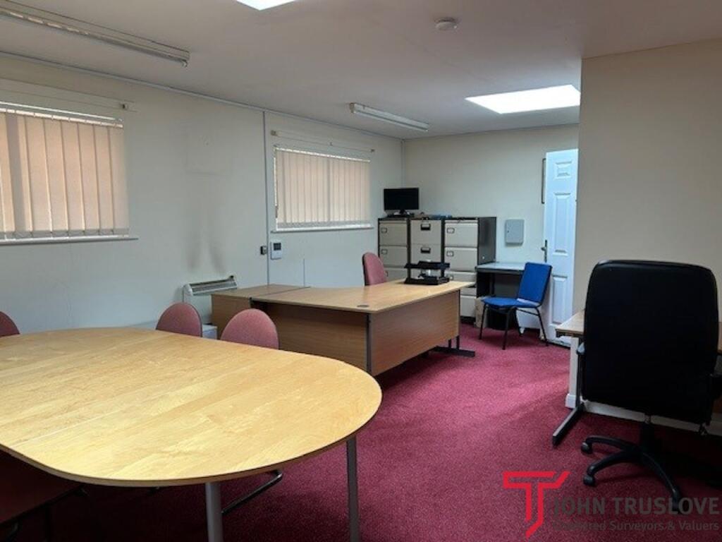 Additional image 10 of 18 High Street, Bromsgrove, B61 8HQ