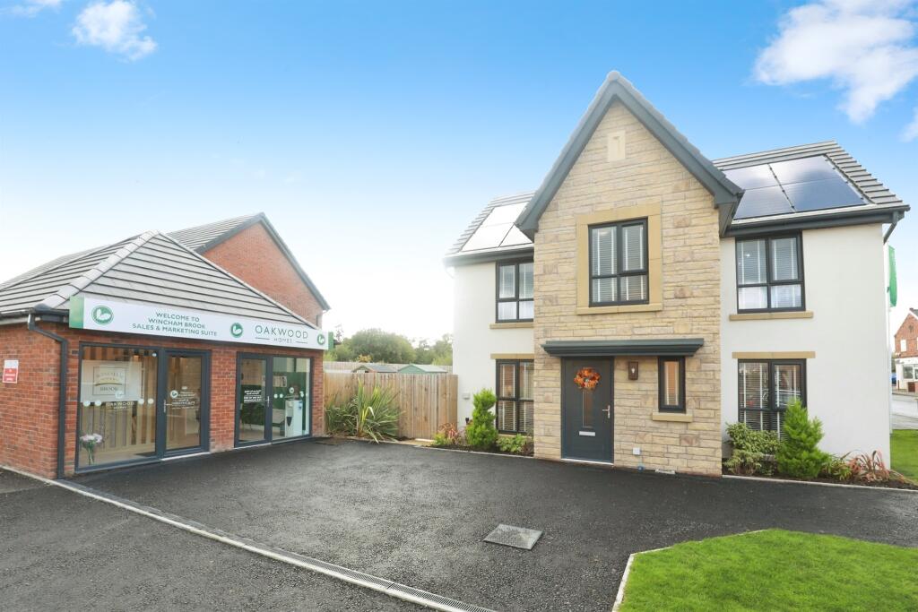 4-bed detached on Manchester Road, Northwich, £420,000
