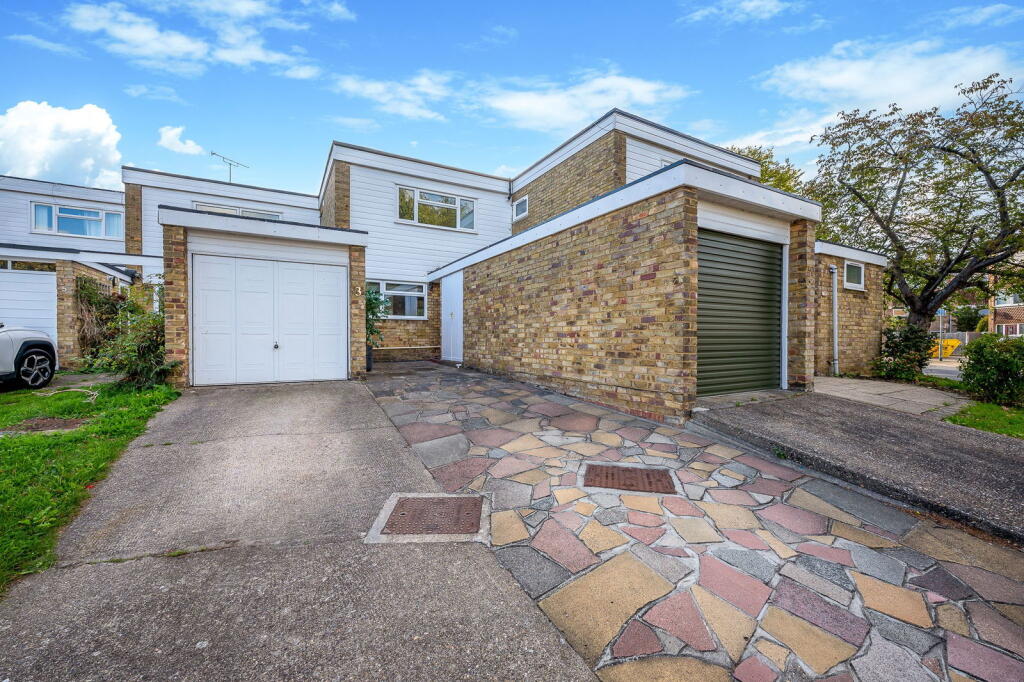 Main image of property: Ferndown Avenue, Orpington, BR6