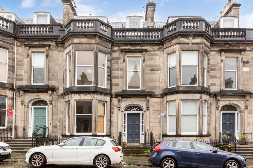 Main image of property: 24/2 Coates Gardens, Edinburgh, EH12 5LE