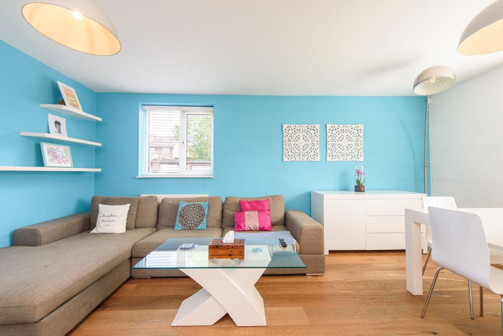Apartment in London - View 4