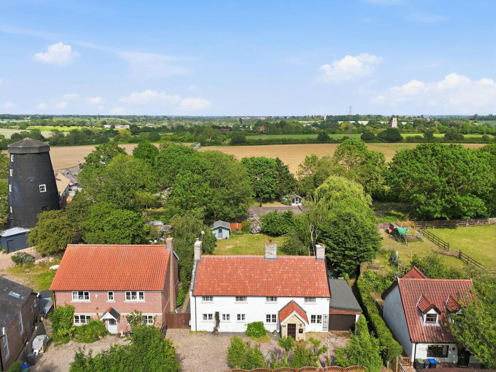 Main image of property: Mill Green House, Mill Road, Buxhall, IP14 3DS