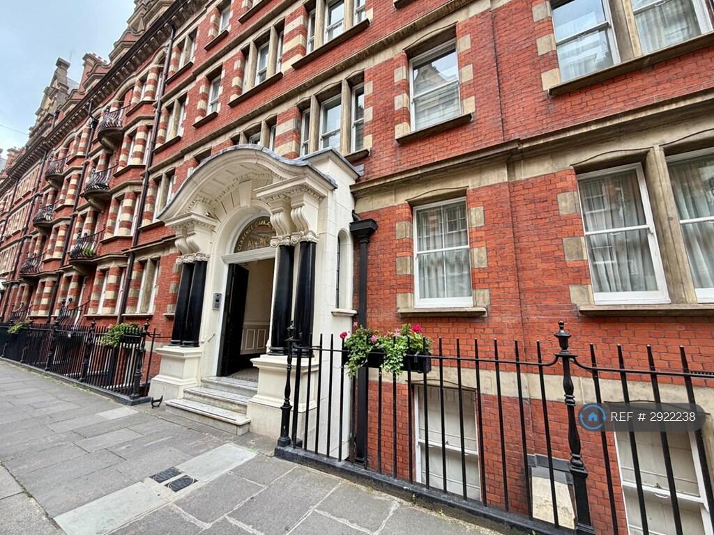 Main image of property: Clarence Gate Gardens, London, NW1