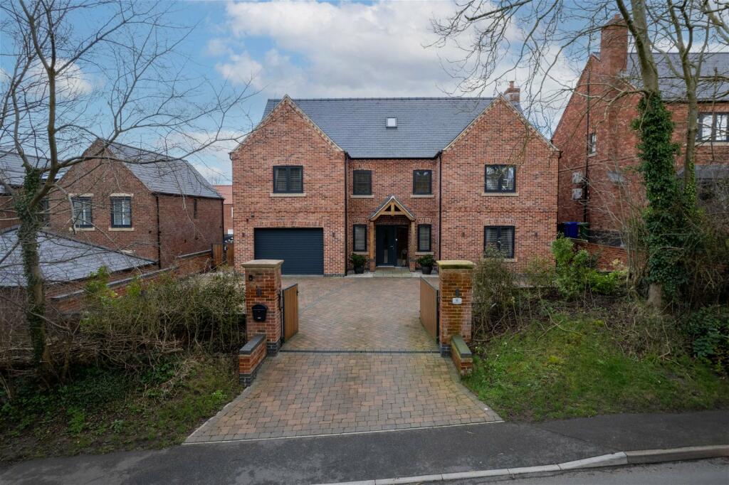 House in Bassetlaw, East Markham - View 5