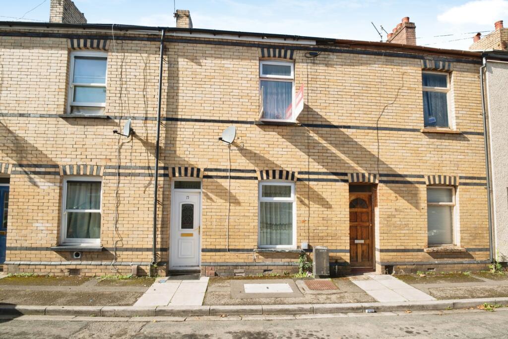 3-bed terraced on Hoskins Street, Newport, NP20, £130,000