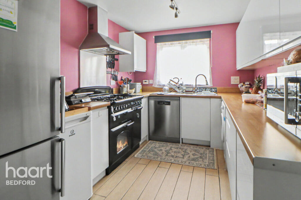 Main image of property: Knoll Gardens, Bedford