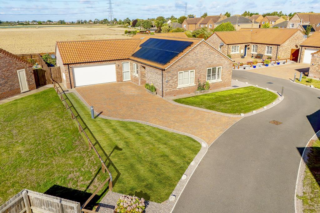 3-bed detached on Spinney Close, Holbeach, £375,000