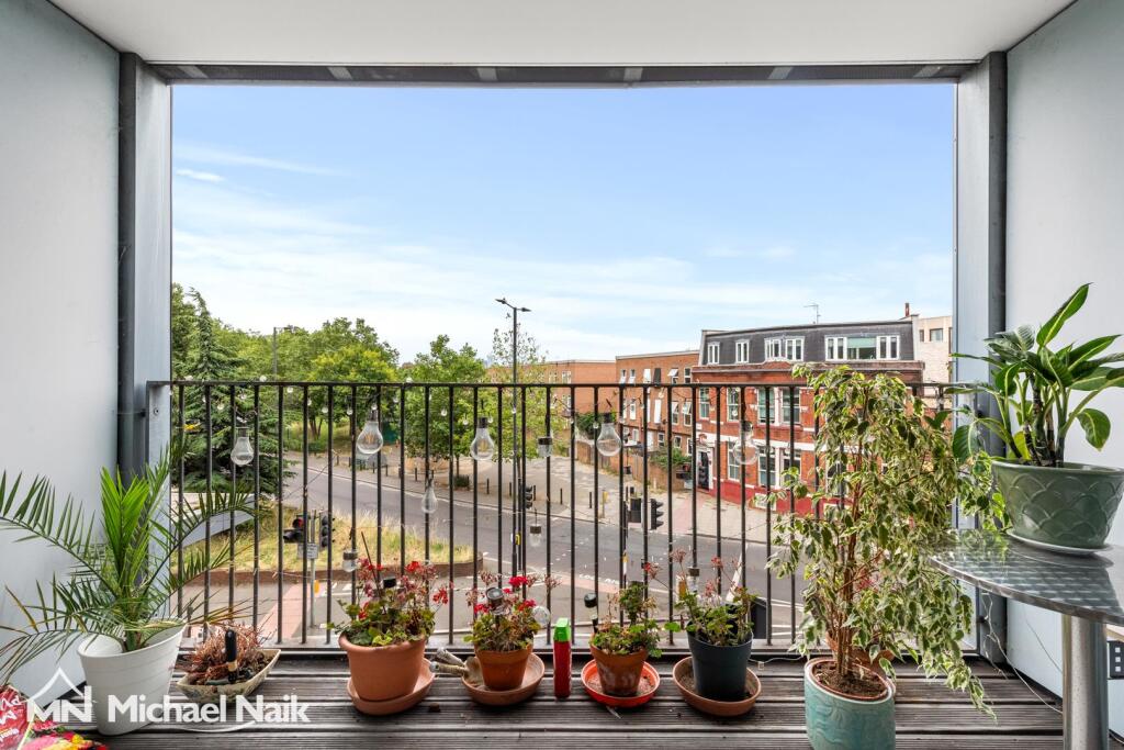 Apartment in London - View 4