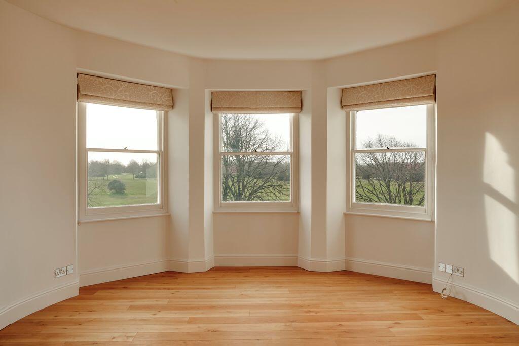 Apartment in Bristol, Sneyd Park - More