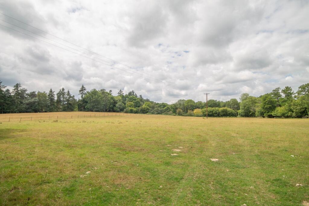 Main image of property: Staplefield Lane