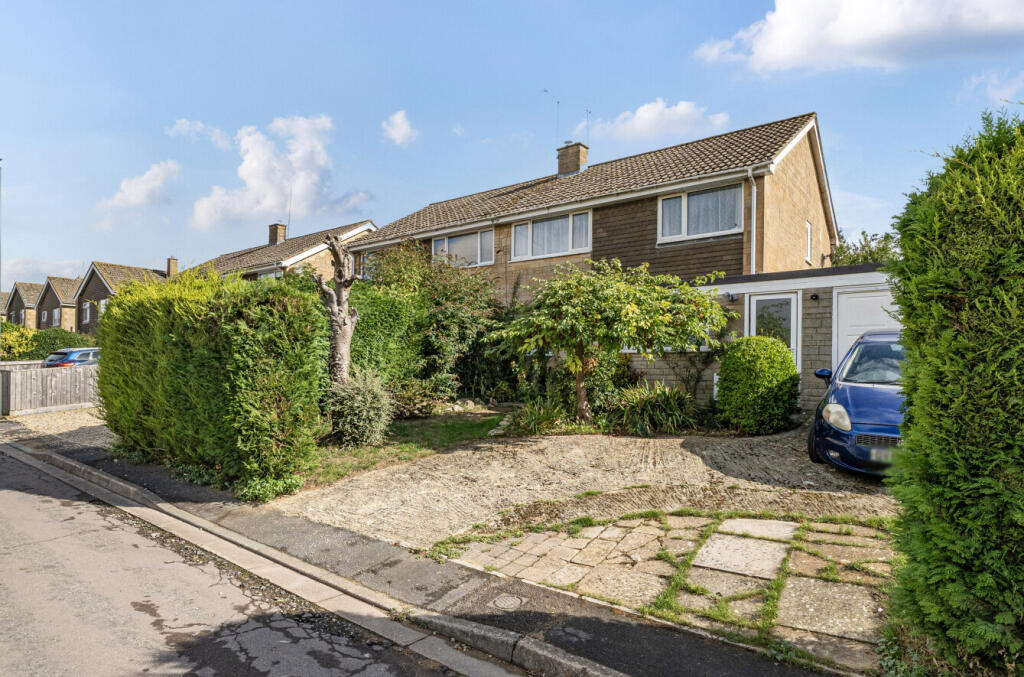 Main image of property: Aldsworth Close, Fairford, Gloucestershire, GL7