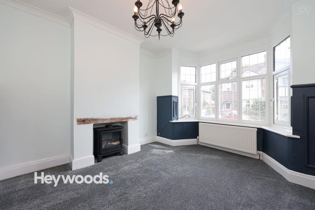 House in Stoke-on-Trent - View 3