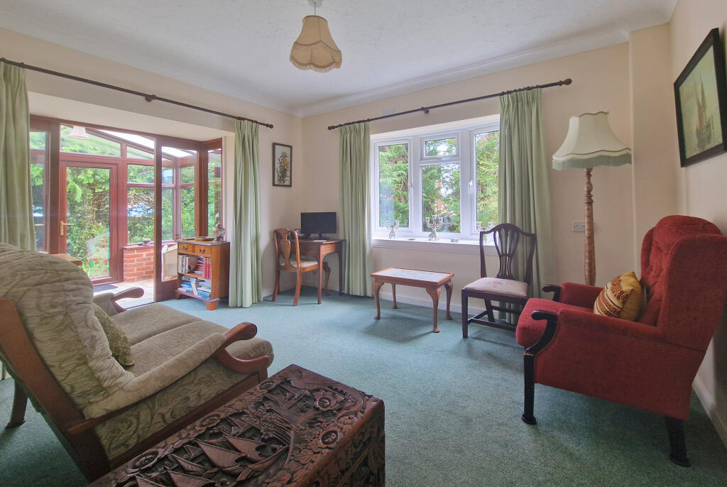 Apartment in Southampton - View 2