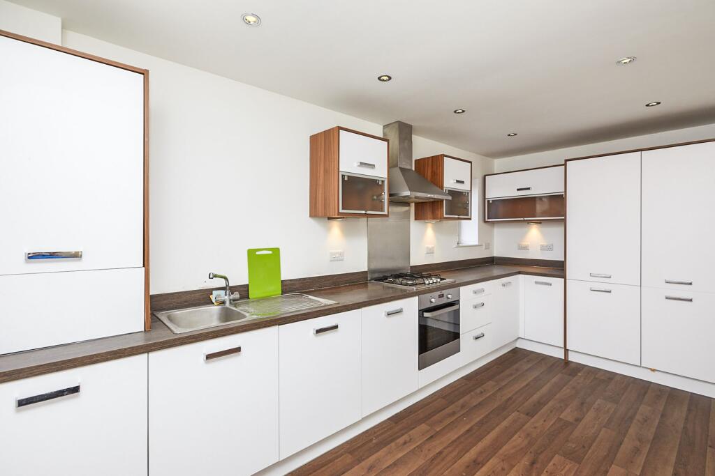 Apartment in Derby - View 4