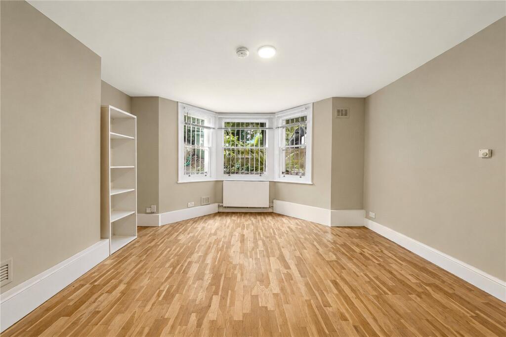 Apartment in London - View 2