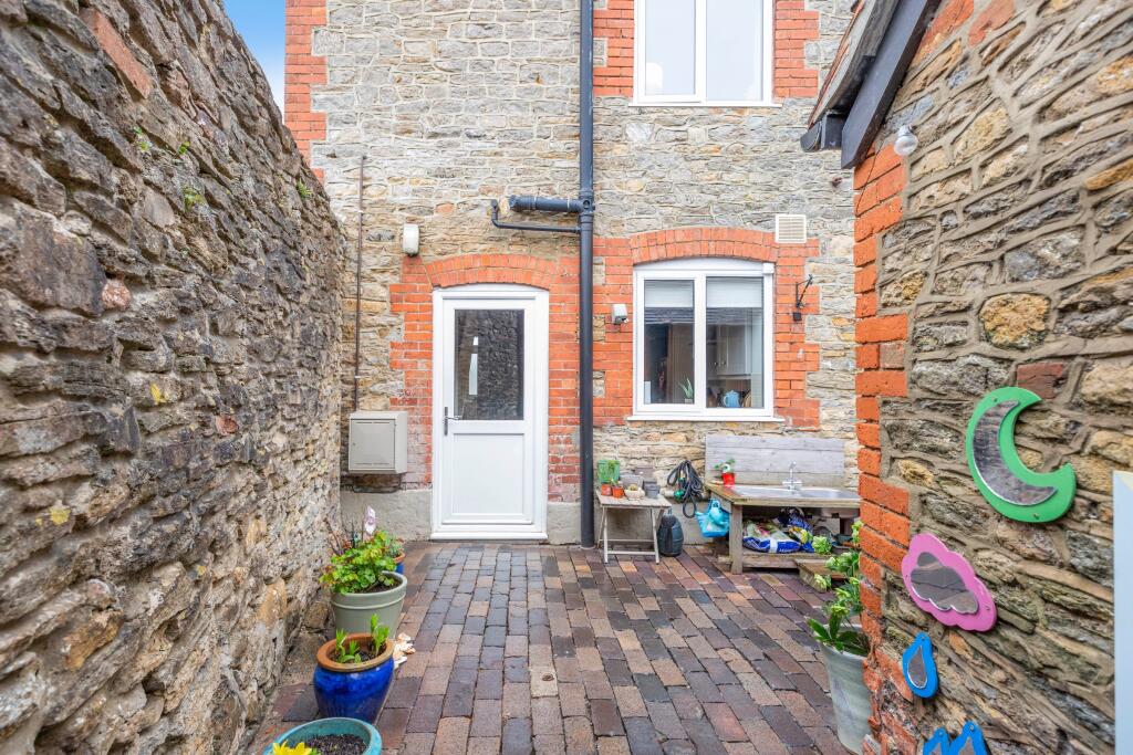 Additional image 8 of South Road Villa, Wincanton