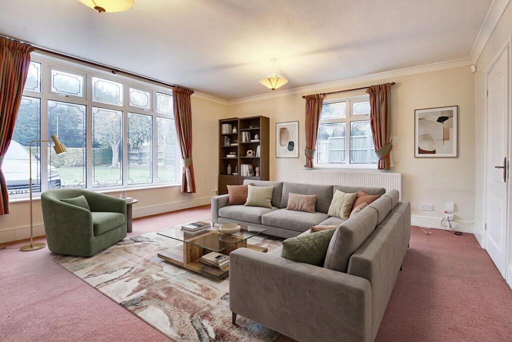 Main image of property: Elms Road, Leicester, LE2