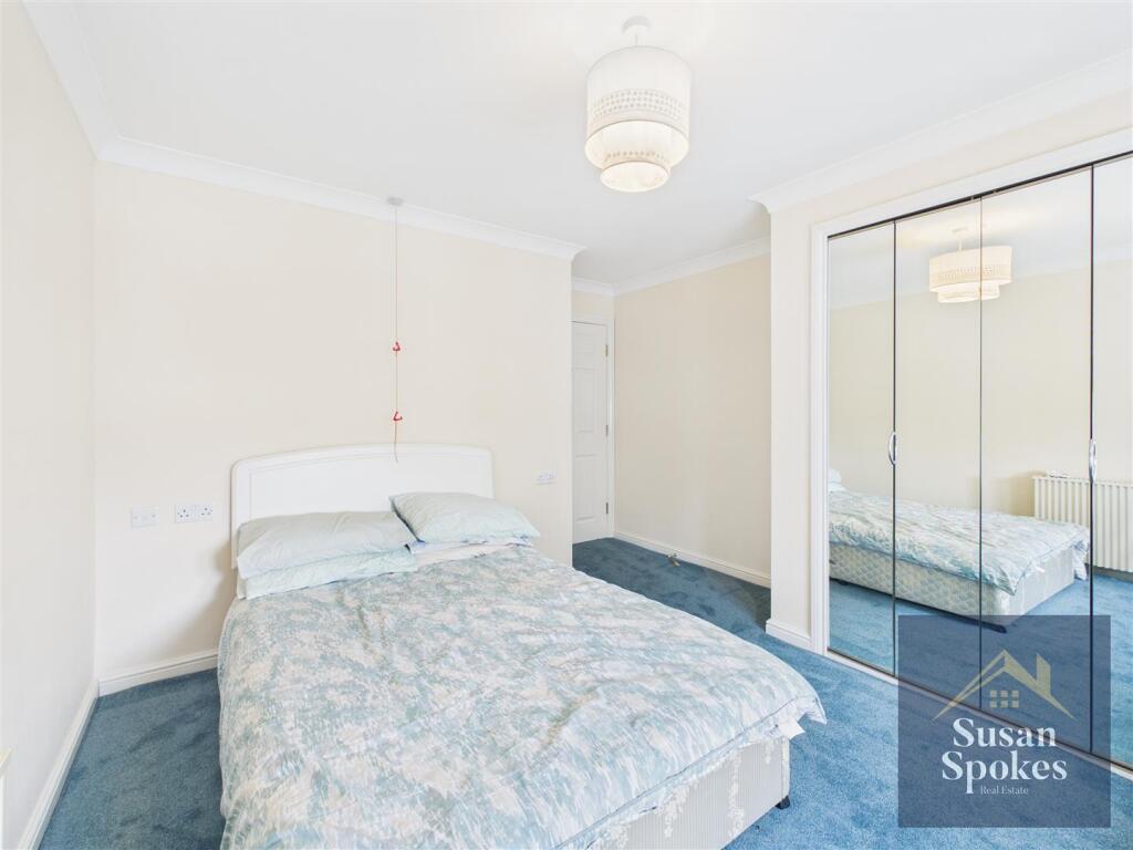 Apartment in South Tyneside, Whiteleas - View 5