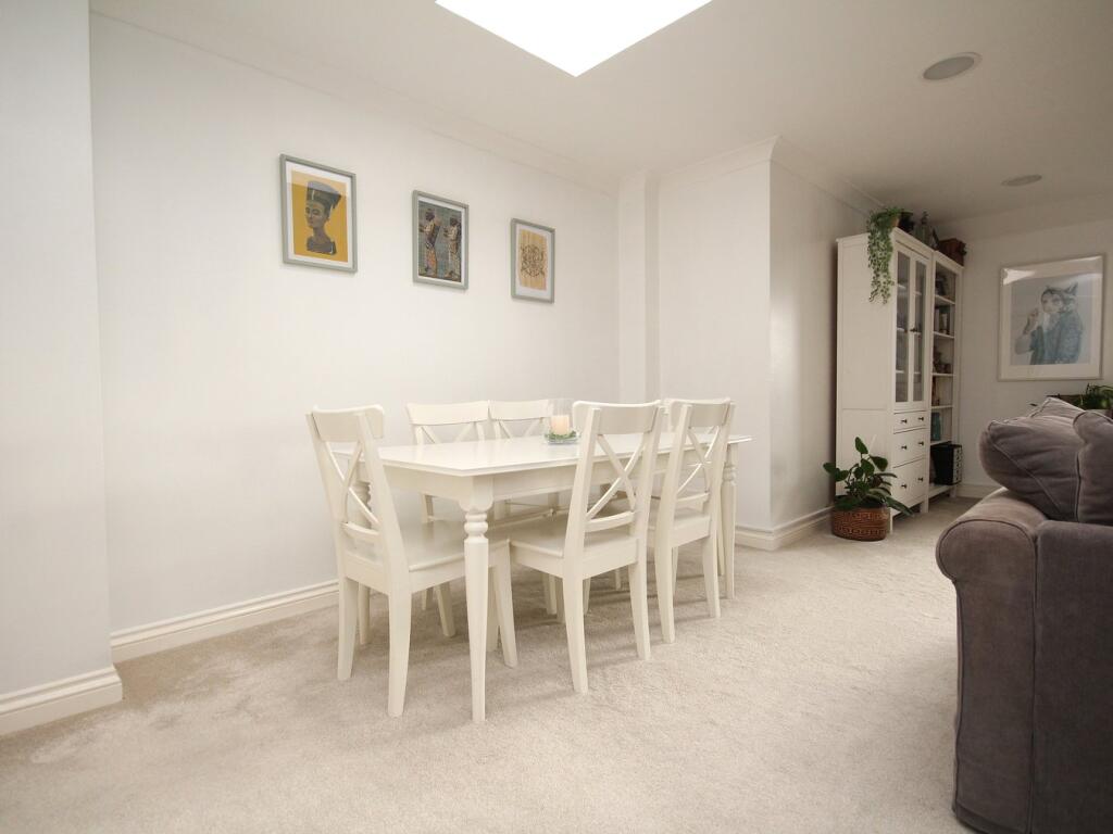 47 Mount Pleasant Road, Poole, BH15 photo 4
