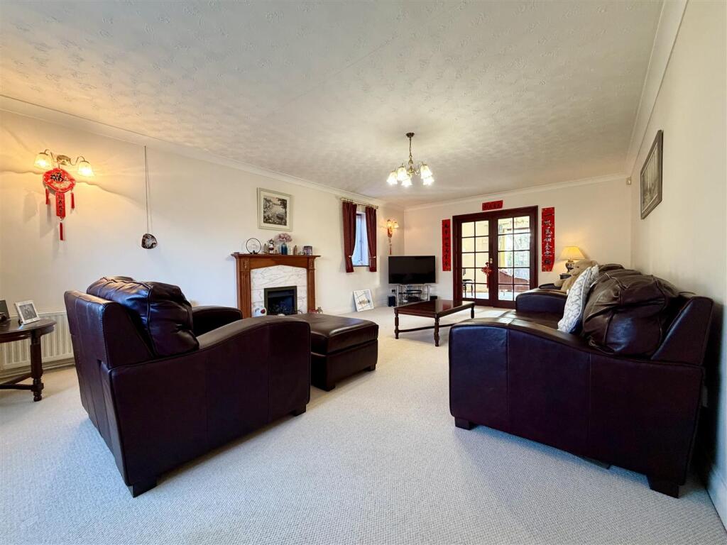 Sunnycroft Mews, Gloucester photo 3
