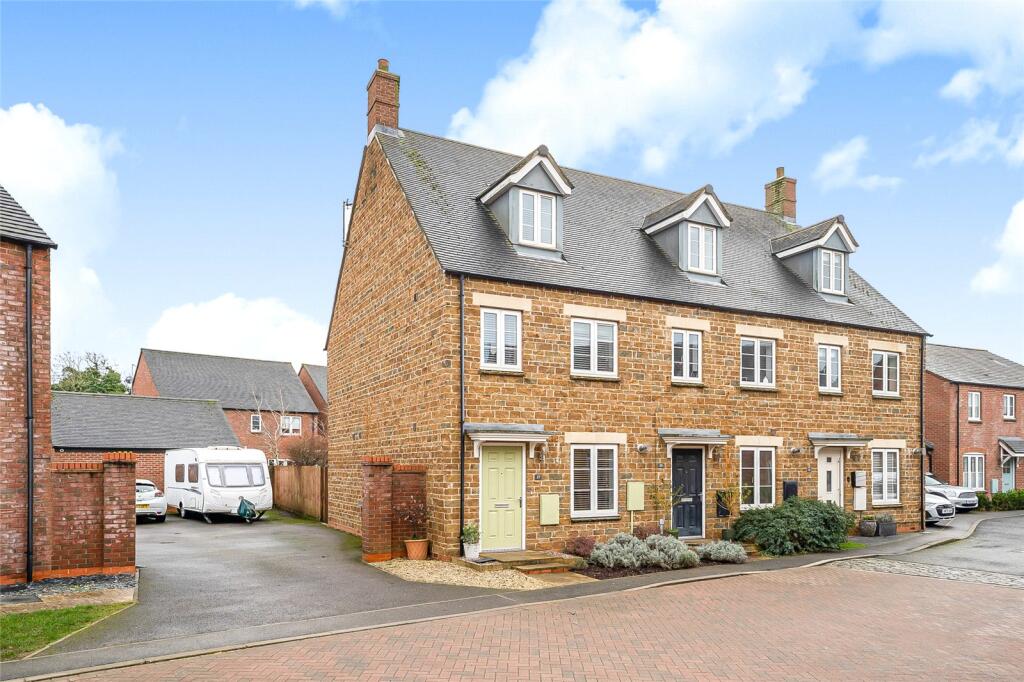 Main image of property: Goldings Road, Hook Norton, Oxfordshire, OX15