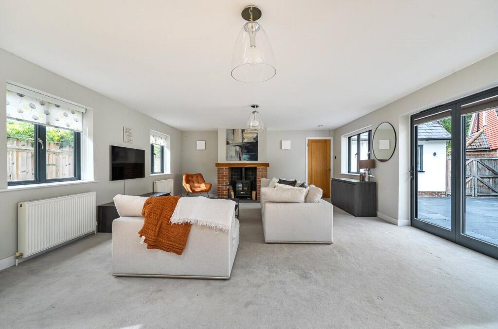 House in Salisbury - View 4