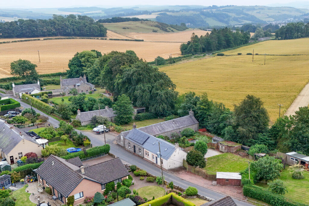 House in Galashiels - View 4