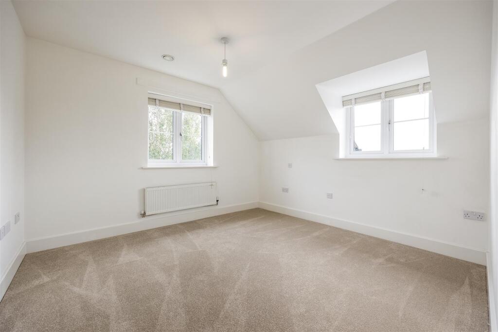 Findlay Mews, Marlow photo 2