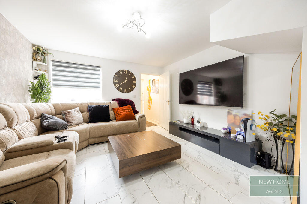 House in Coventry, Ernesford Grange - View 5