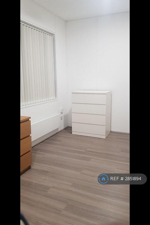 Additional image 13 of South Loop Park, Birmingham, B16