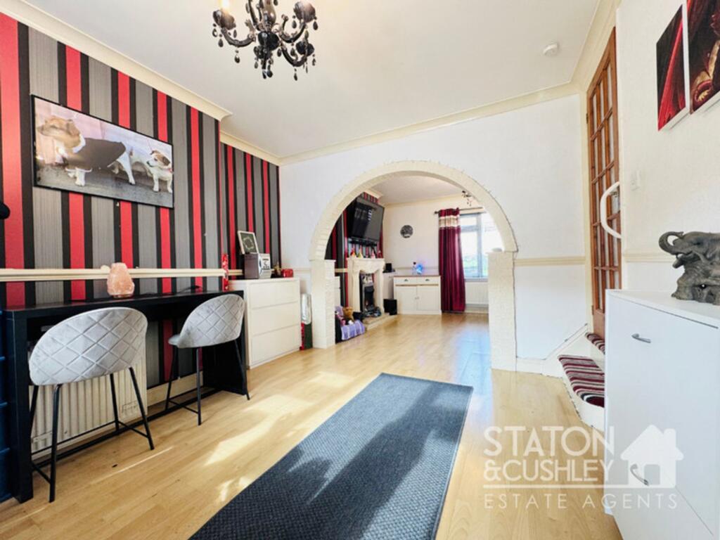First Avenue, Forest Town, NG19 - View 4