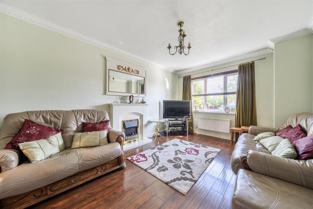 Kings Park Drive, Binley, Coventry, CV3 photo 3