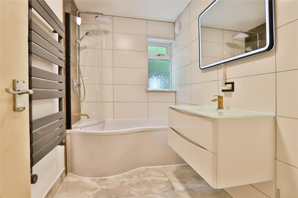Apartment in Bournemouth - View 5