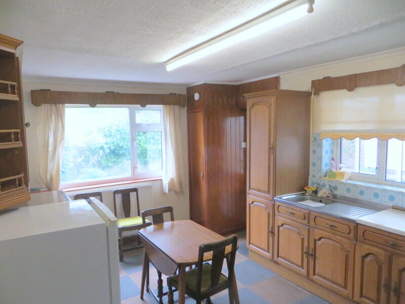Park View, Red Bank, Welshpool, Powys, Mid Wales, SY21 7PN photo 2