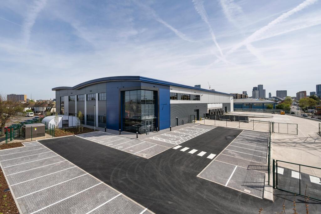 IW-130424-CA-006.jpg