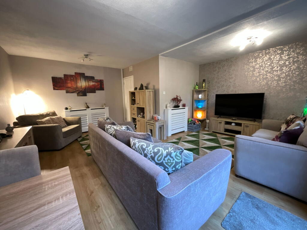 Additional image 4 of HALESOWEN, Crimmond Rise