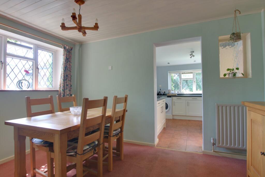 Chilworth, Southampton photo 3