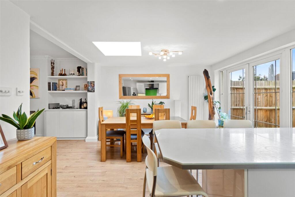 House in Twickenham, Whitton - View 5